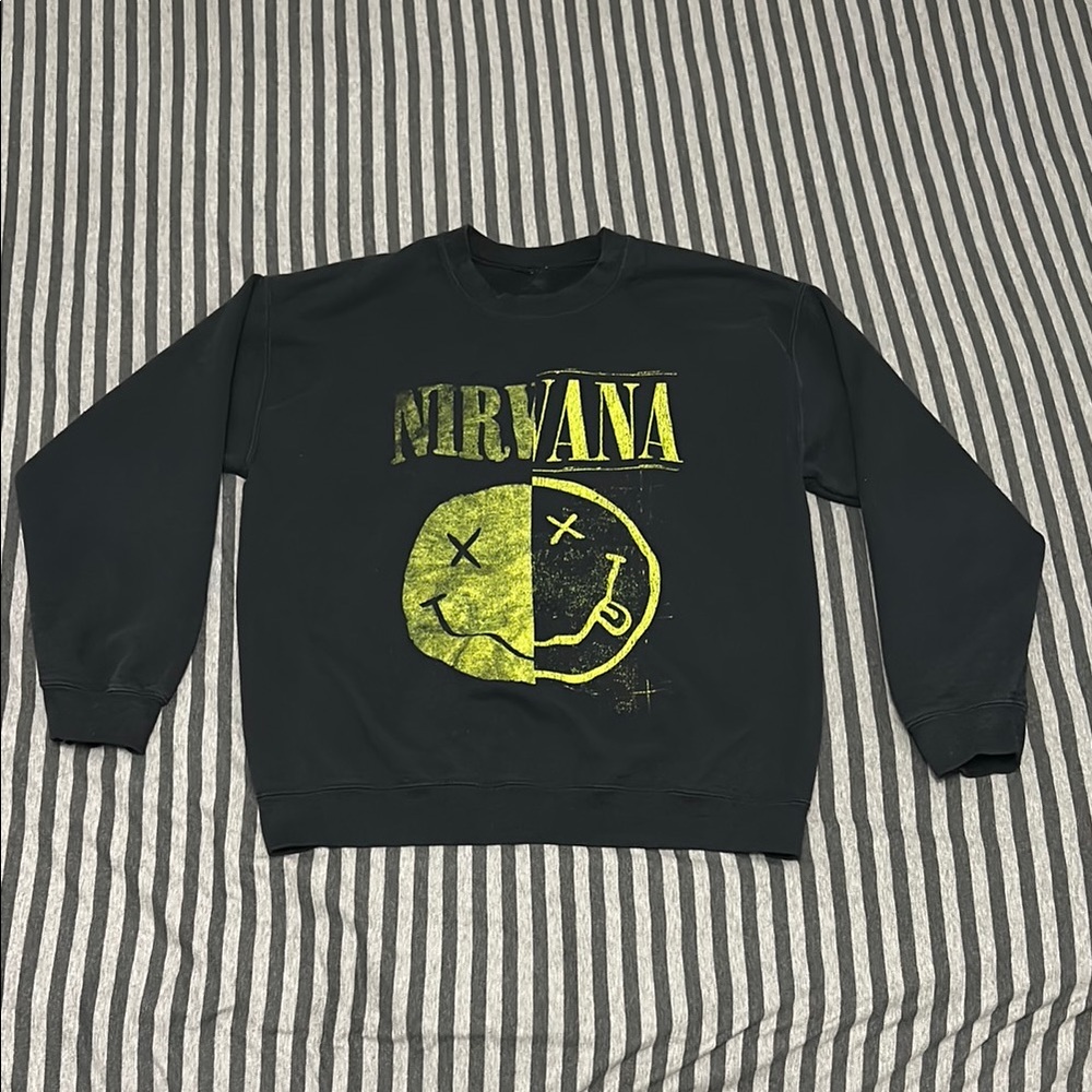 NIRVANA | Men’s Logo Crewneck Sweatshirt | Size Large